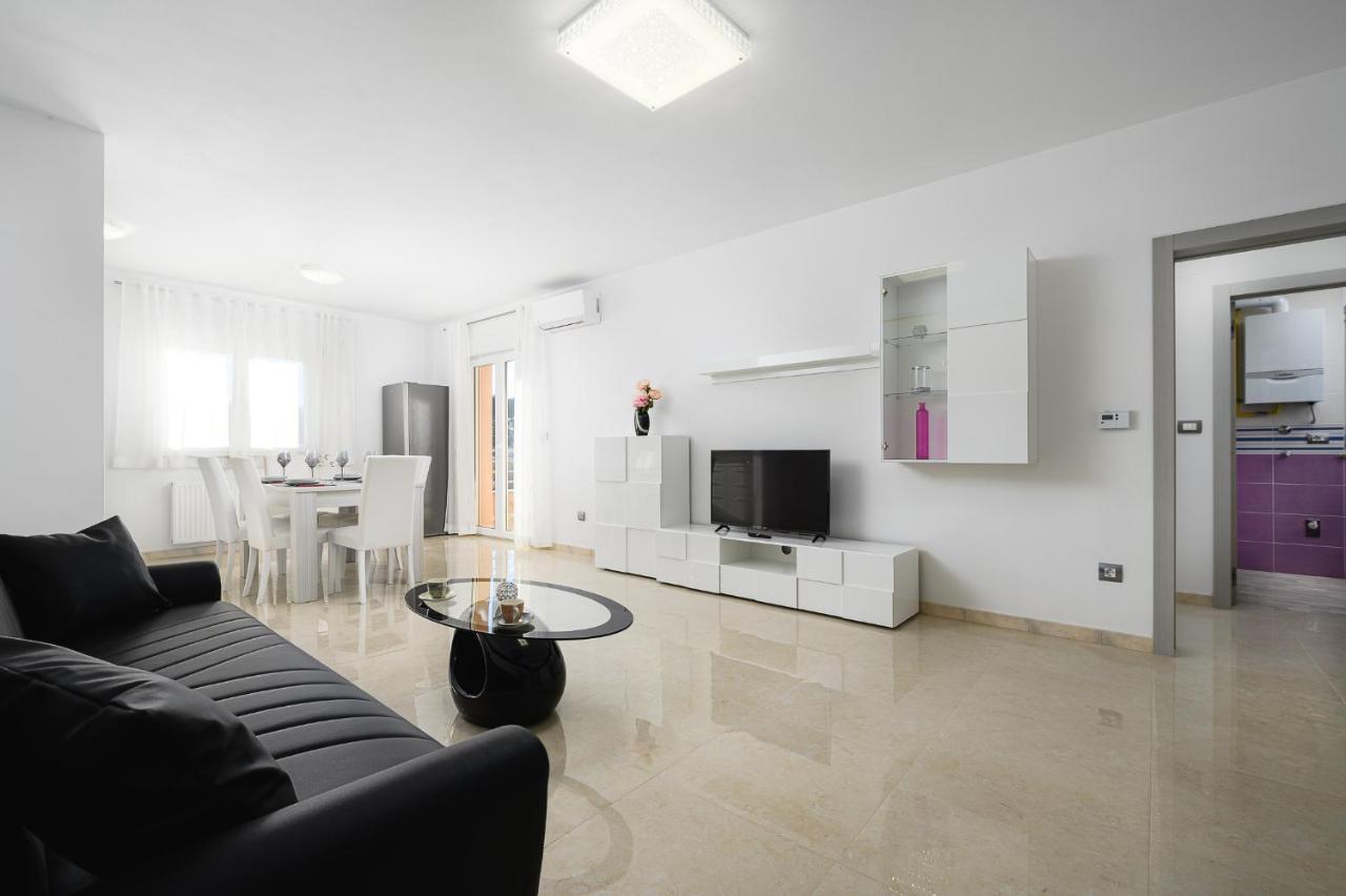 Stancija Amorozo 5 Poreč Exteriér fotografie