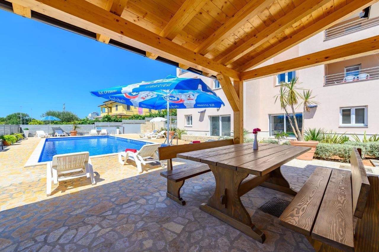 Stancija Amorozo 5 Poreč Exteriér fotografie