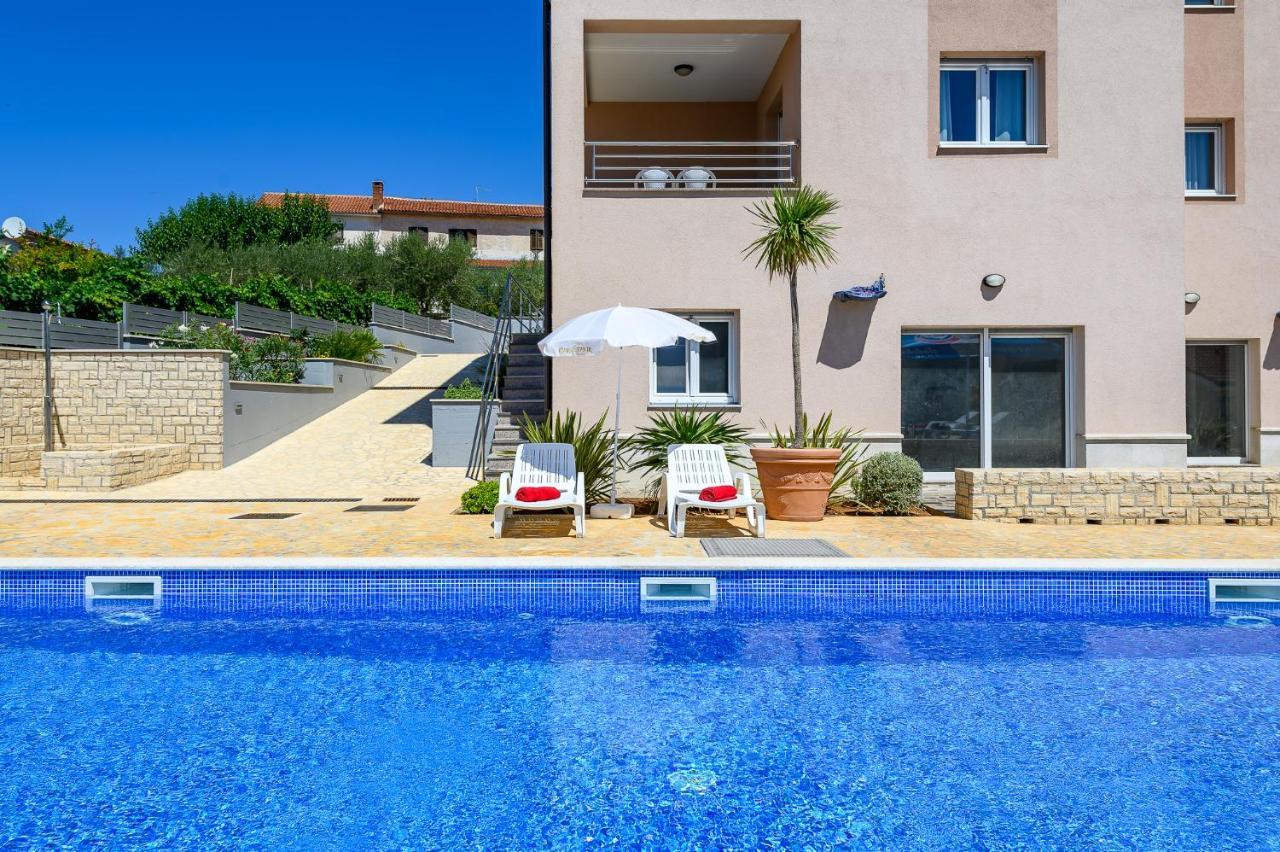 Stancija Amorozo 5 Poreč Exteriér fotografie